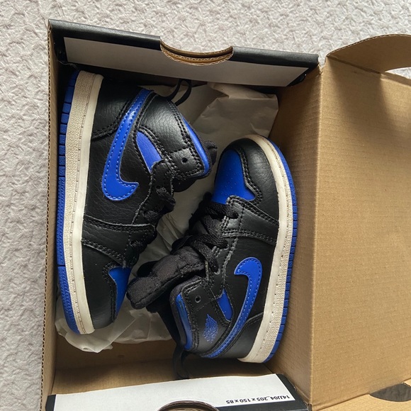 Toddler shoes - Picture 2 of 4